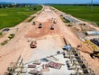 Năm 2025, Bộ Xây dựng đã cắt giảm 56 thủ tục, đơn giản hóa 241 thủ tục, nâng tổng số TTHC được cắt giảm, đơn giản hóa lên 297/451 thủ tục, đạt tỷ lệ 65,8%.