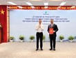 Bộ trưởng Bộ Tài chính Ngô Văn Tuấn trao Quyết định bổ nhiệm ông Lê Mạnh Cường giữ chức Thành viên Hội đồng thành viên Tập đoàn Công nghiệp - năng lượng quốc gia Việt Nam.