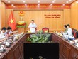 Tổ công tác số 1 của UBND tỉnh Lâm Đồng họp phiên thứ 4 nhằm đánh giá tình hình và đề ra phương hướng xử lý, tháo gỡ khó khăn, vướng mắc đối với các dự án đầu tư ngoài ngân sách giai đoạn 2. Ảnh: Kim Hiền