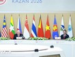 Tổng thống Nga Vladimir Putin và Thủ tướng Lê Minh Hưng cùng Trưởng đoàn các nước tham dự Hội nghị Cấp cao Kỷ niệm 35 năm quan hệ ASEAN - Nga làm việc về hội nhập Á - Âu. (Ảnh: Dương Giang/TTXVN)
