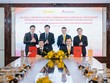 Đại diện Sun Group và CAI ký kết hợp tác chiến lược
