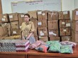 Một đối tượng bị bắt vì sản xuất, buôn bán thực phẩm chức năng giả.