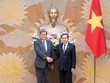 Chủ tịch Quốc hội Trần Thanh Mẫn tiếp Quyền Tổng thư ký Đảng Dân chủ Tự do Nhật Bản. Ảnh: QH.