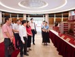 Phó Chủ tịch Quốc hội, Thượng tướng Nguyễn Doãn Anh theo dõi khu trưng bày về hoạt động giám sát của Quốc hội - Ảnh: QH .