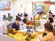 Với các quy định vừa được NHNN ban hành cũng như hàng loạt quy định trước đó, lãi suất toàn thị trường sẽ hạ nhiệt dần trong nửa cuối năm nay. Ảnh: Đ.T 