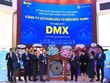 CEO Đoàn Văn Hiểu Em thực hiện nghi thức đánh cồng chào sàn HoSE tại thời điểm 9h00 ngày 06/08, đánh dấu thời điểm cổ phiếu DMX chính thức lên sàn giao dịch