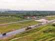 Một đoạn đường song hành Vành đai 4 do Vinaconex thi công. 