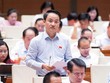 Đại biểu Lê Văn Thế (Ninh Bình) phát biểu tại hội trường - Ảnh: QH 