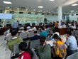 Làm hồ sơ thủ tục hành chính về đất đai. 