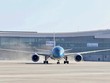 Sáng 19/12/2025, chuyến bay thương mại đầu tiên do Vietnam Airlines khai thác khai thác đã chính thức hạ cánh tại Cảng hàng không quốc tế Long Thành.