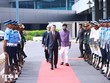 Lễ đón Thủ tướng Lê Minh Hưng tại sân bay quốc tế Indira Gandhi, thủ đô New Delhi. (Ảnh: Dương Giang/TTXVN)