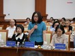 Bà Lê Tuyết Nhung, Phó Cục trưởng Cục Quản lý giá thông tin về công tác kiểm soát giá. Ảnh Mạnh Tuấn.
