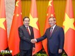 Chủ tịch Quốc hội Trần Thanh Mẫn hội kiến Thủ tướng Trung Quốc Lý Cường. Ảnh: Doãn Tấn/TTXVN