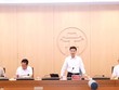 Phó Chủ tịch UBND TP. Hà Nội Bùi Duy Cường chủ trì cuộc họp.
