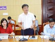 Ông Nguyễn Đức Tân, Phó giám đốc Trung tâm Xúc tiến đầu tư, Thương mại và Du lịch tỉnh Quảng Trị báo cáo tại buổi làm việc