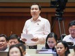 Đại biểu Vũ Văn Tiến tham gia thảo luận. Ảnh: Quang Vinh. 