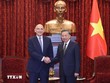 Tổng Bí thư, Chủ tịch nước Tô Lâm tiếp Đặc phái viên Tổng thống Azerbaijan Elchin Amirbayov. (Ảnh: Thống Nhất/TTXVN)