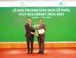 Ông Phạm Minh Tuấn, Tổng giám đốc BCG Energy nhận Giấy chứng nhận đăng ký giao dịch cổ phiếu BGE tại Sở Giao dịch Chứng khoán Hà Nội (HNX)