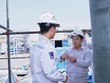 Ông Nguyễn Thanh Tùng - Tổng giám đốc PVCFC trực tiếp kiểm tra các hạng mục tại công trường.
