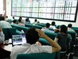 Doanh thu và lợi nhuận DN niêm yết tăng nhẹ