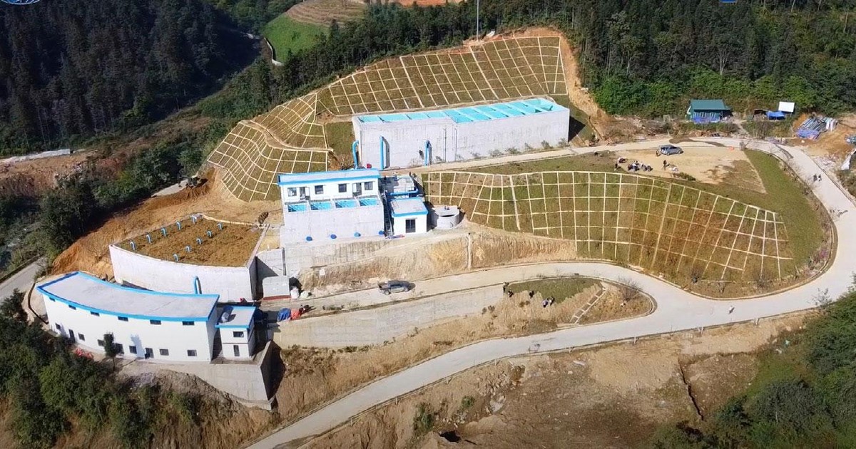 BOO Sa Pa 飲料水工場「空に水を運ぶ」