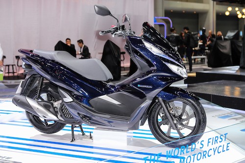 Honda PCX Hybrid giá 90 triệu tại Việt Nam | Tin nhanh chứng khoán