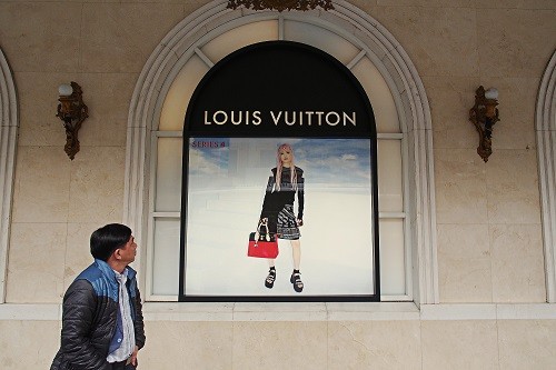 Louis Vuitton là ai  Hành trình trở thành biểu tượng xa xỉ của toàn thế  giới