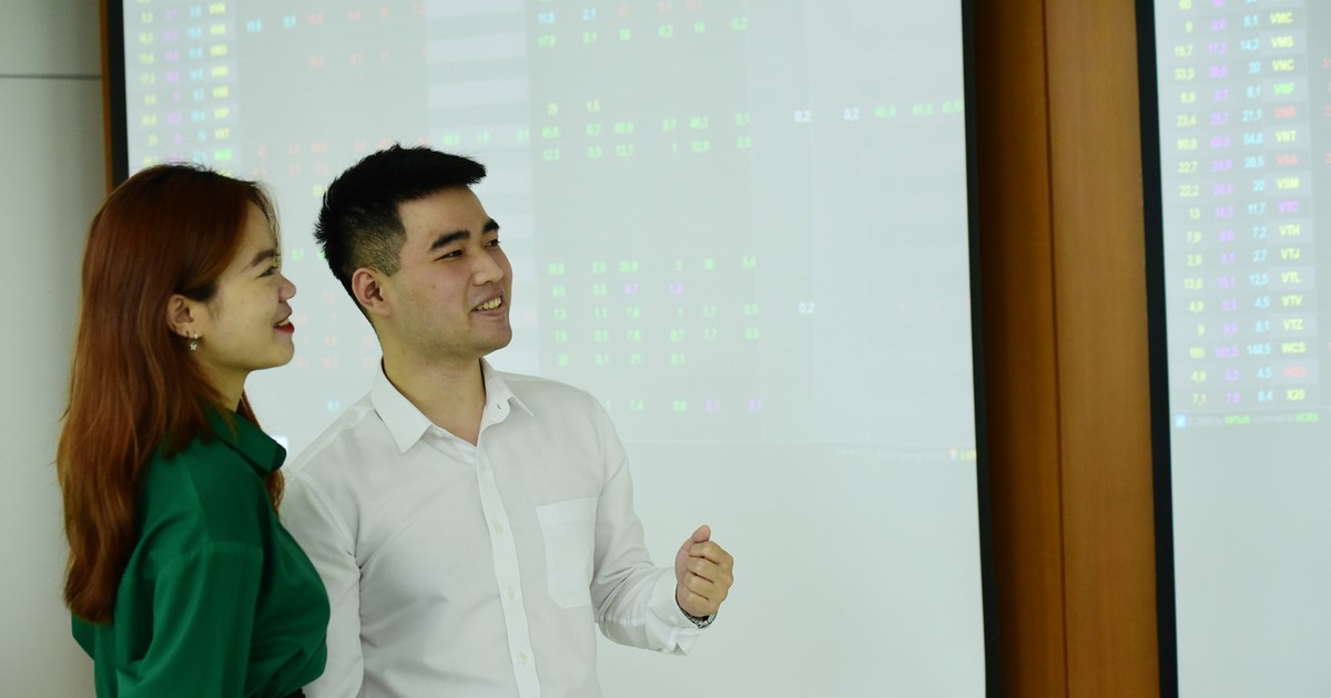 Đón sóng lợi nhuận quý II: Cổ phiếu nào sẽ dẫn dắt thị trường?