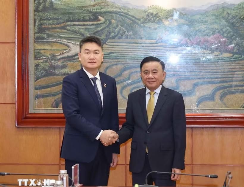 Việt Nam - Lào tăng cường hợp tác thanh niên, gìn giữ quan hệ đặc biệt