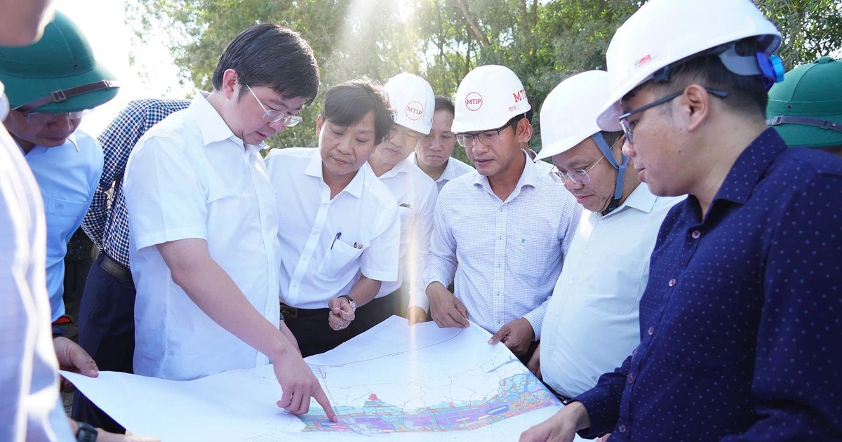 Quảng Trị gỡ vướng mắc, thúc đẩy triển khai các dự án tại khu vực cảng Mỹ Thuỷ