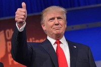 Donald Trump hứa hẹn sẽ hạn chế hàng Trung Quốc để thúc đẩy sản xuất tại Mỹ.