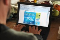 Cyber Monday đang phản ánh xu hướng mua sắm qua mạng ngày càng tăng. Ảnh: AFP