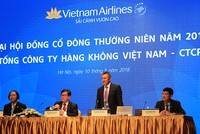 Ông Dương Trí Thành, Tổng giám đốc Vietnam Airlines đang phát biểu tại đại hội. Ảnh: Anh Tú