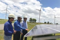 Dự án điện mặt trời Phú Lạc (tỉnh Bình Thuận). Ảnh: Hoàng Minh.
