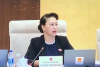 Chủ tịch Quốc hội Nguyễn Thị Kim Ngân đề nghị chốt lại 2 phương án báo cáo Bộ Chính trị quyết định.