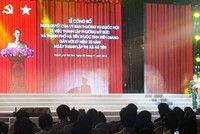 Lễ công bố thị xã Hà Tiên lên thành phố Hà Tiên trực thuộc tỉnh Kiên Giang diễn ra vào đúng sự kiện kỉ niệm 20 năm thành lập thị xã Hà Tiên.