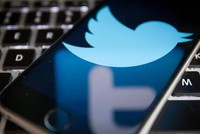 Nga phạt hai trang mạng xã hội Facebook và Twitter. (Nguồn: TASS).