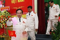 Thiếu tướng Vũ Xuân Viên - Giám đốc Công an Đà Nẵng bỏ phiếu tại Đại hội.