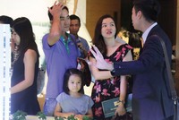 Khách hàng cần tìm hiểu kỹ các chương trình khuyến mãi mà chủ đầu tư đưa ra. Ảnh: Gia Huy