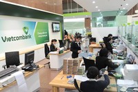 Vietcombank vừa phát hành cổ phiếu riêng lẻ cho 2 đối tác nước ngoài, thu về 6.200 tỷ đồng. Ảnh: Đức Thanh