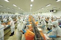 Trong 5 tháng đầu năm 2019, xuất khẩu thủy sản của Việt Nam giảm 1,7% trong khi nhập khẩu tăng tới 5,3%.