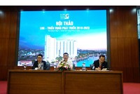 Ông Nguyễn Khánh Hưng, Chủ tịch HĐQT LDG Group trả lời các câu hỏi của nhà đầu tư tại hội thảo.