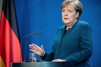 Thủ tướng Đức Angela Merkel phát biểu tại buổi họp báo ngày 22/3. Ảnh AP