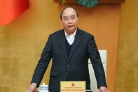 Thủ tướng Nguyễn Xuân Phúc: Tạm dừng các chuyến bay thương mại. Ảnh VGP/Quang Hiếu.