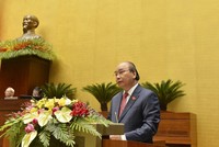Thủ tướng Chính phủ Nguyễn Xuân Phúc phát biểu tại phiên họp.