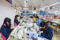Năm 2021 dù còn những khó khăn, nhưng kinh tế Việt Nam sẽ hồi phục, với mức tăng trưởng có thể lên tới 6,5-7%.