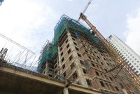 Lãi suất chỉ hạ với ngành ưu tiên, bất động sản vẫn khát vốn