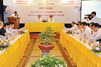 Trước tiên, phải giữ vững và thúc đẩy sự ổn định của kinh tế vĩ mô