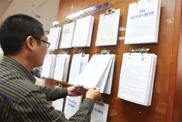 DN và các tổ chức, cá nhân chào mua phải thực hiện báo cáo UBCK và CBTT trên các phương tiện CBTT của Sở