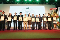 Thành công của giải thưởng Báo cáo thường niên tốt nhất do ĐTCK và HOSE phối hợp tổ chức thể hiện sự cải thiện về mức độ minh bạch và chất lượng quản trị DN ở Việt Nam - Ảnh: Lê Toàn